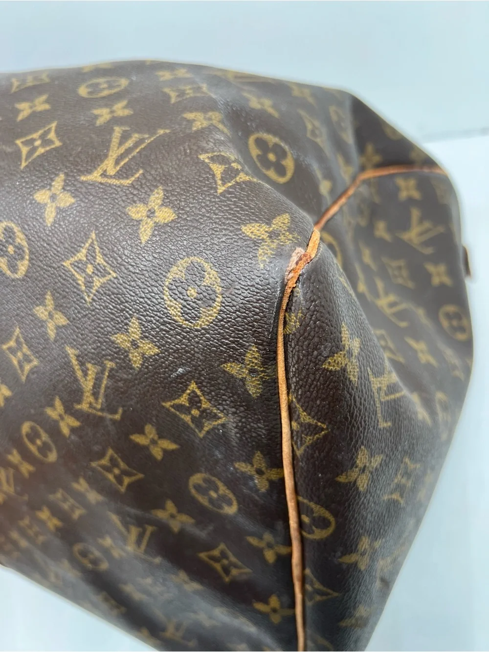 LOUIS VUITTON Monogram Keepall 55 Boston Bag